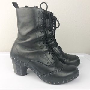 lace up dansko shoes